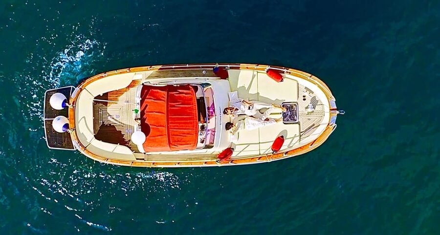 Capri: 2-hour boat tour of the caves and stacks - Snorkeling time in Capri’s clear water (and the gear you get)