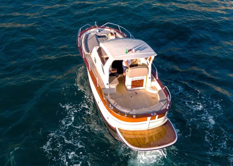 Capri : 2 Hours Private Boat from Capri - Should you book it? My practical take