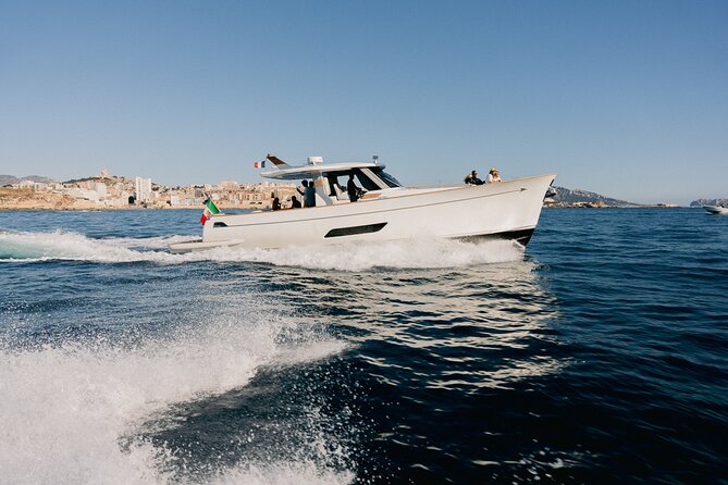 Capri and Amalfi Coast tour departing from Positano - Sailing Out of Positano: The Best First View You Get