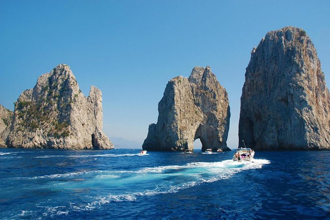 Capri Boat and Walking - Why Capri boat plus walking is the smart one-day combo