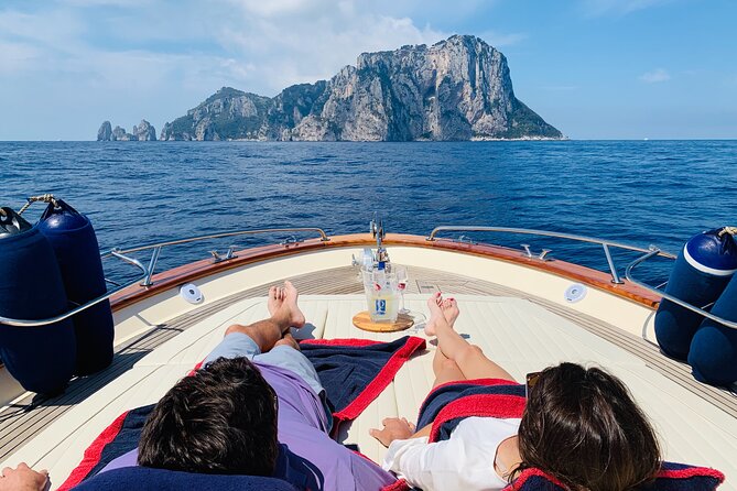 Capri Boat Tour | Full Day - Live commentary and local stories you can use