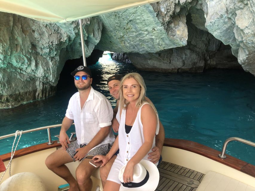 Capri by Boat from Massa Lubrense - 4 hours free in Capri and Anacapri: how to use the time well