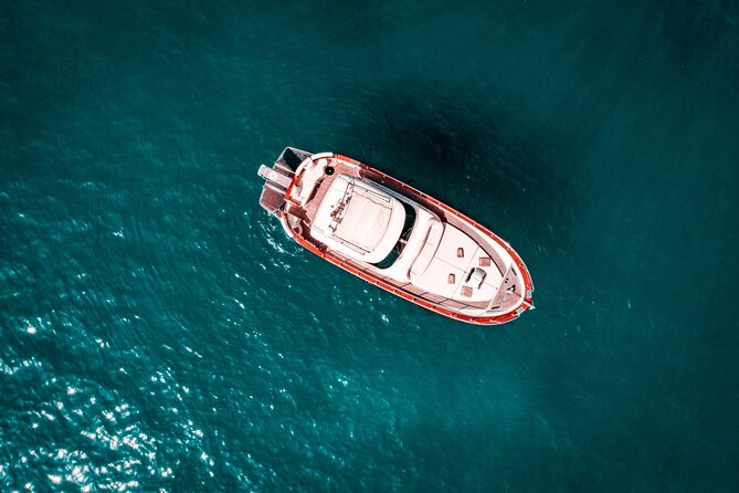 Capri: discover the beauties of the island aboard a Luxury Boat - Price, value, and the real costs that can surprise you