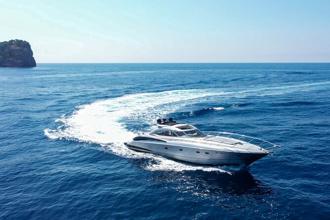 Capri: discover the beauties of the island aboard a Luxury Boat - Punta Carena and the Blue Grotto decision