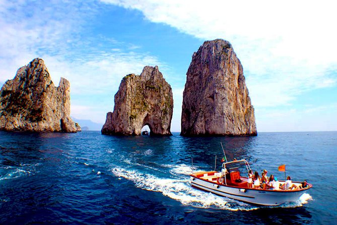 CAPRI - DIY Day Trip Package - BoatTour, BlueGrotto,Bus&Lunch - Why this DIY Capri plan fits your time better than random stops
