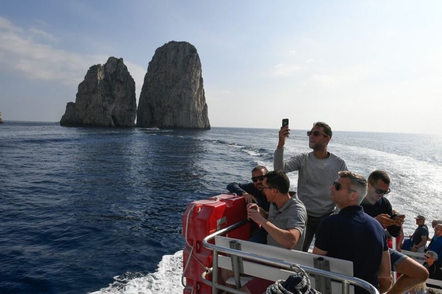 Capri: Guided Capri and Anacapri Experience - Anacapri guided strolls, plus free time that lets you breathe