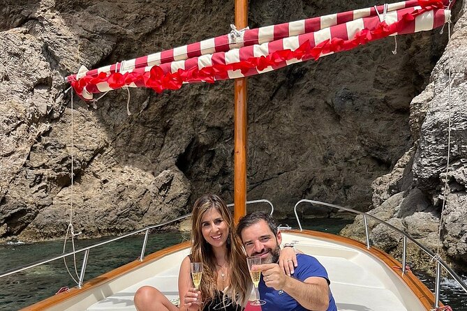 Capri Half Day Private Boat Tour from Capri (4 hours)+Blue Grotto - Logistics that matter: pickup, meeting point, and timing peace