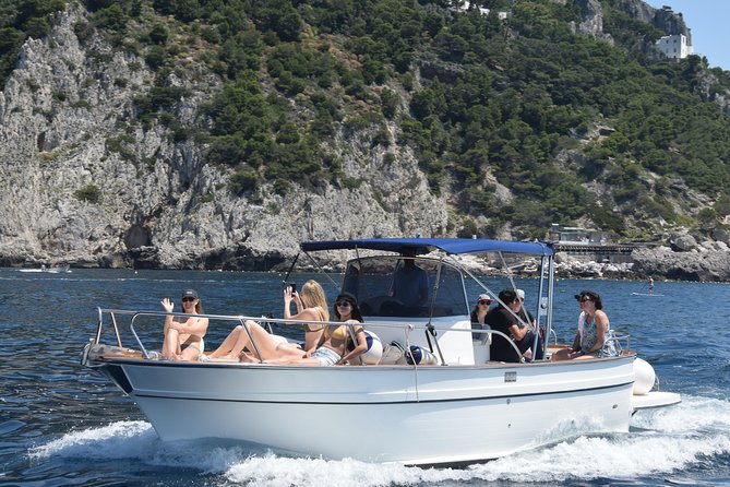 Capri Island Full-Day Adventure from Sorrento – Boat Tour & Swim - 4 hours on Capri town: how to use your time without stress