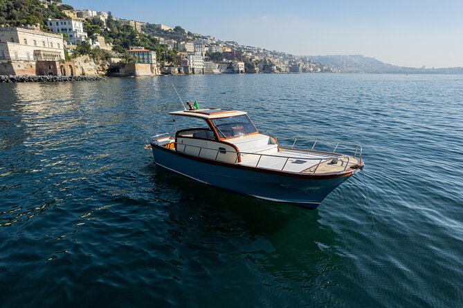 Capri Island Private Luxury Boat – Exclusive Scenic Day Tour - Key things to love about this Capri private boat day