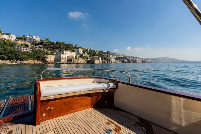 Capri Island Private Luxury Boat – Exclusive Scenic Day Tour - On-board comfort: what “private luxury” feels like in motion