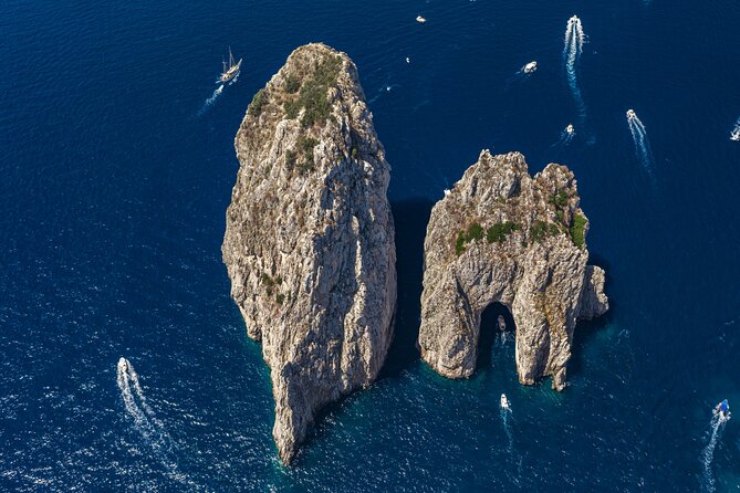 Capri Island Private Tour - Captain, Skipper, and the Art of Picking the Right Moments