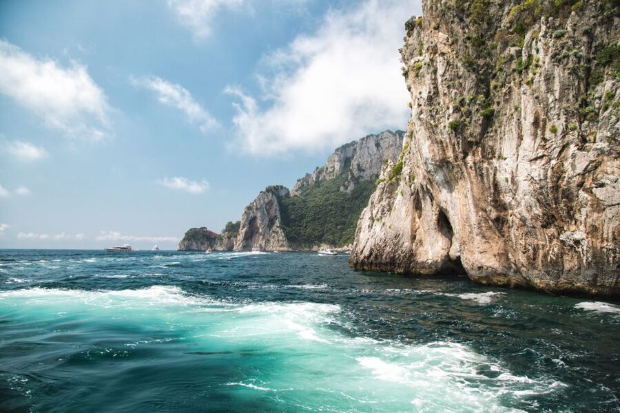 Capri: Island Sightseeing Tour with Blue Grotto Stop - Iconic Capri sights you pass from the water