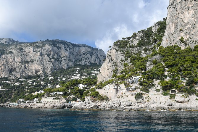 Capri One Day: Visit the Island by Sea and Land with Blue Grotto - Group Size and Comfort: Early Start Helps, But Expect Busy