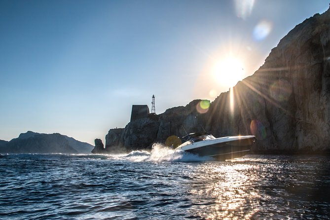 Capri & Positano Tour - Private boat day from Sorrento: value that depends on your group