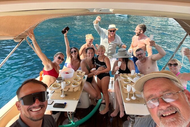 Capri Premium Private Boat Tour + City Visit - Grotta Verde and Grotta dei Santi: two cave vibes, both with tickets