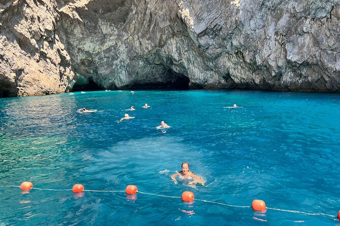 Capri Private all inclusive Boat Tour with City Exploration - What I’d do to get the most out of each cave stop