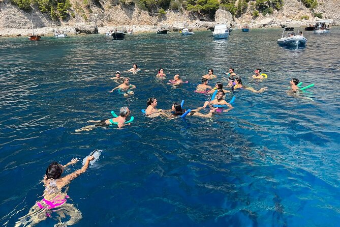 Capri Private all inclusive Boat Tour with City Exploration - Should you book this tour