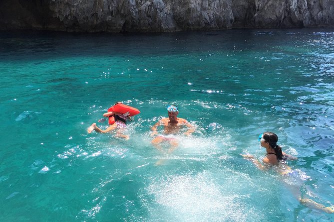 Capri Private Boat Tour 6 hours - Private boat basics: duration, group size, and what you actually get
