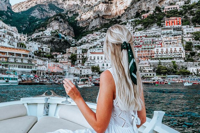 Capri Private Boat Tour from Positano, Praiano or Amalfi - Why a private Capri boat day feels different from the big boats