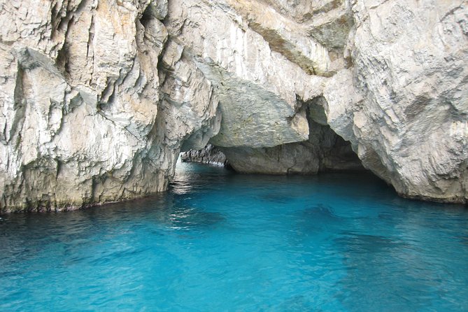 Capri Private Boat Tour from Positano, Praiano or Amalfi - How the itinerary flows, and where you spend your time
