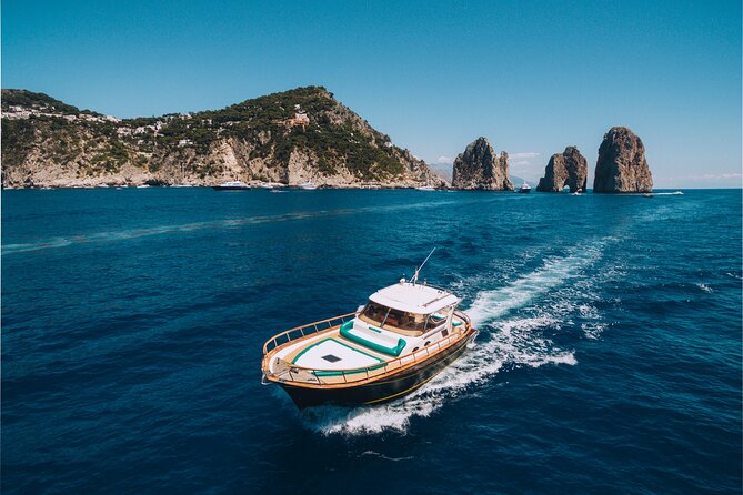 Capri Private Boat Tour from Sorrento, Positano or Naples - Gozzo F.lli Aprea 36 - Marina Piccola and the southern coast cruise