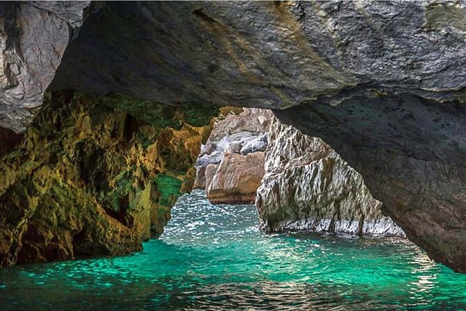 Capri Private Boat Tour from Sorrento - Premium 28ft Boat - Cala Ventosa and swimming: where the day feels like a vacation
