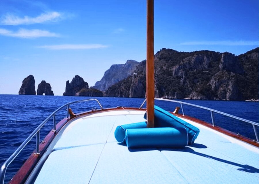 Capri: Private Island Boat Tour with Snorkeling and Swimming - Key highlights you should care about