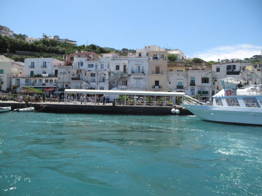 Capri: Private Island Boat Tour with Snorkeling and Swimming - Guides matter here, from Mario and David to the language factor