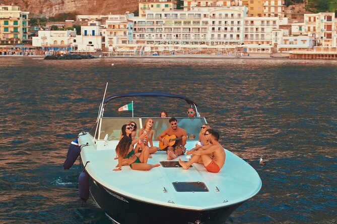 Capri Private luxury Boat Tour - Natural Arch above Capri’s cliffline, plus the Curzio Malaparte connection