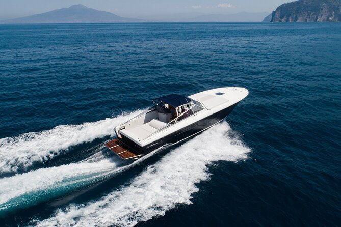 Capri Private Yacht Tour from Sorrento, Capri & Positano - Stop 3: Giardini di Augusto, quick, pretty, and very central
