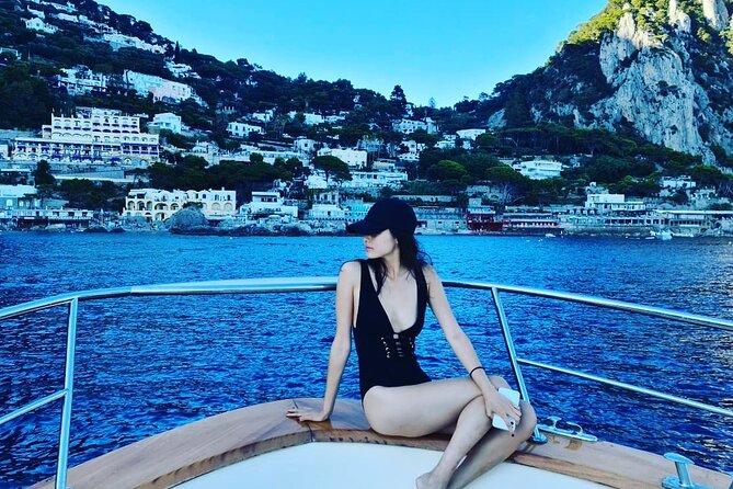 Capri Small-Group Boat Day Tour from Sorrento - Price and logistics: what the base cost becomes