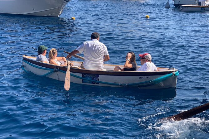 Capri Small Group Tour from Capri: A Day of Adventure and Beauty - Capri town and La Piazzetta: free time in the island’s center
