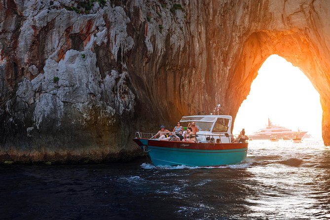 Capri Sunset Escape – Exclusive Evening Boat Tour from Sorrento - Why this Capri sunset schedule feels smarter from Sorrento
