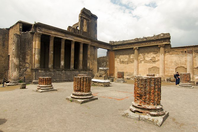 Complete Pompeii Skip the Line Tour with Archaeologist Guide - Price and value: is $71.38 worth it?