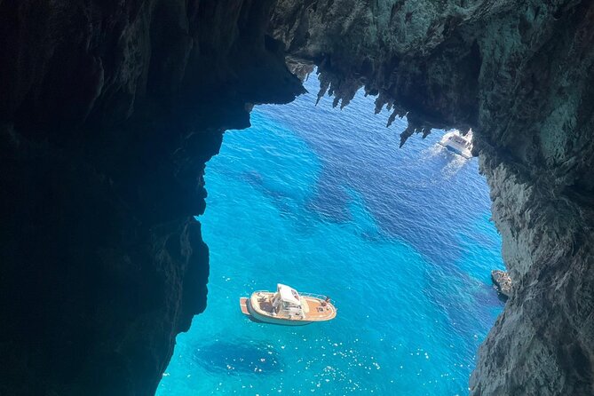 Complete Private Guided Three-Hour Tour on the Capri Coast - Stop 4: White Grotto, two-in-one light and color watching