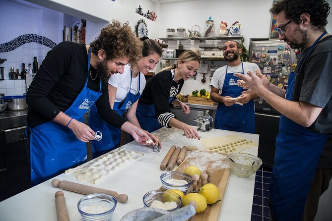 Cooking Class and Wine Pairing in Capri - Key things you’ll notice right away