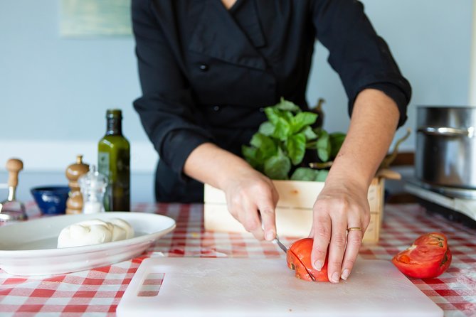 Cooking Class from Sorrento - Caprese salad and the art of getting it right fast