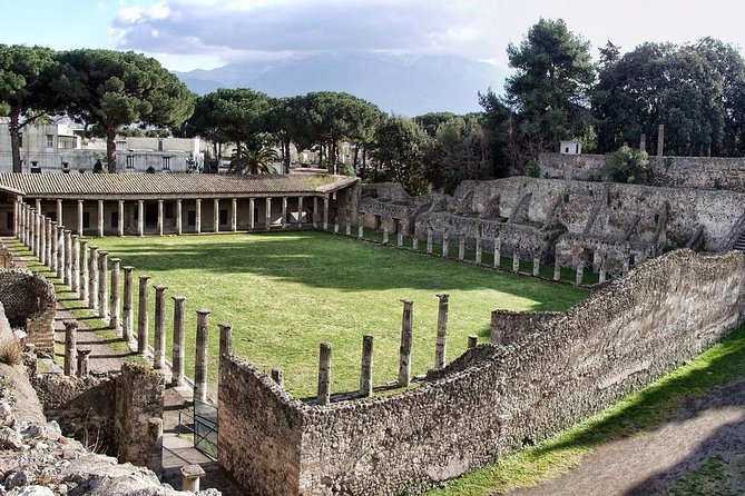 Day Trip to Capri, Blue Grotto, Sorrento & Pompeii Entry Tickets - From Molo Beverello to a packed day that actually feels organized