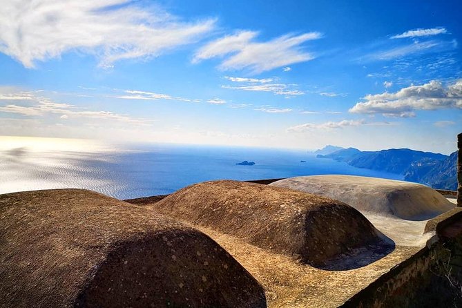 Discover "Path of theGods" private hiking tour from Amalfi Positano Sorrento - Photo spots, shade strategy, and what to bring