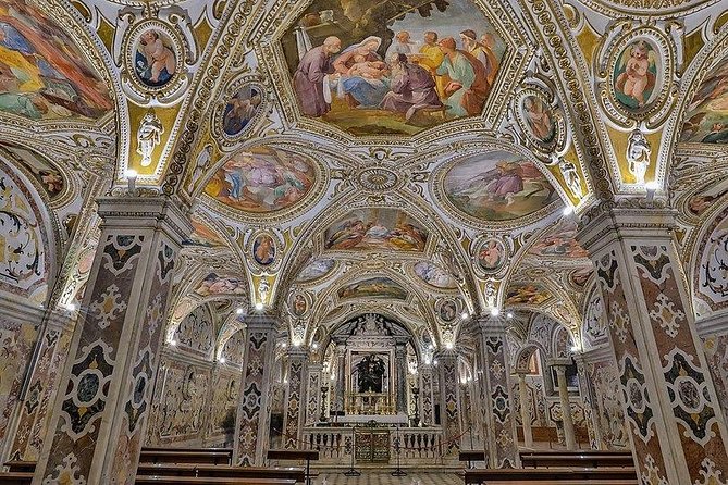 Discover Salerno: Walking Tour with an Expert Local Guide - The historic center route: squares, public gardens, and the old-town rhythm
