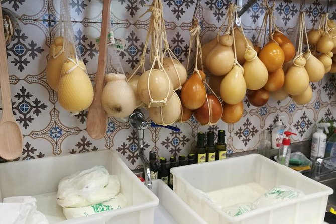 DISCOVER SORRENTO, food &Walking tour . Lemons-cheese&olive oil - Key things to know before you go