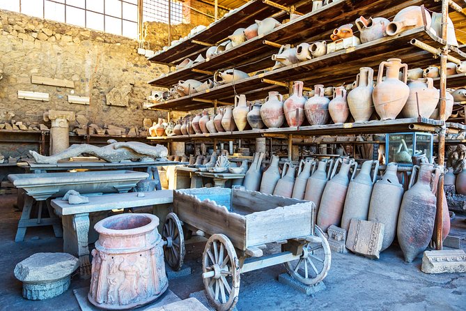 Discover the Ancient Ruins of Pompeii: Day Trip from Rome - Lunch in Pompeii: included meal, menu reality, and how to handle allergies