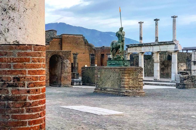 Enjoy Pompeii & Mt. Vesuvius: Semi-Private Tour from Positano - Positano to Pompeii and Vesuvius, in a small-group day