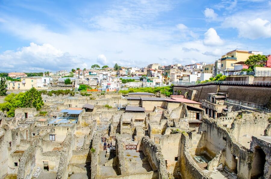 Ercolano: Herculaneum Entry Ticket with Optional Audio Guide - A Smart Self-Guided Route Through Ancient Streets and Public Spaces