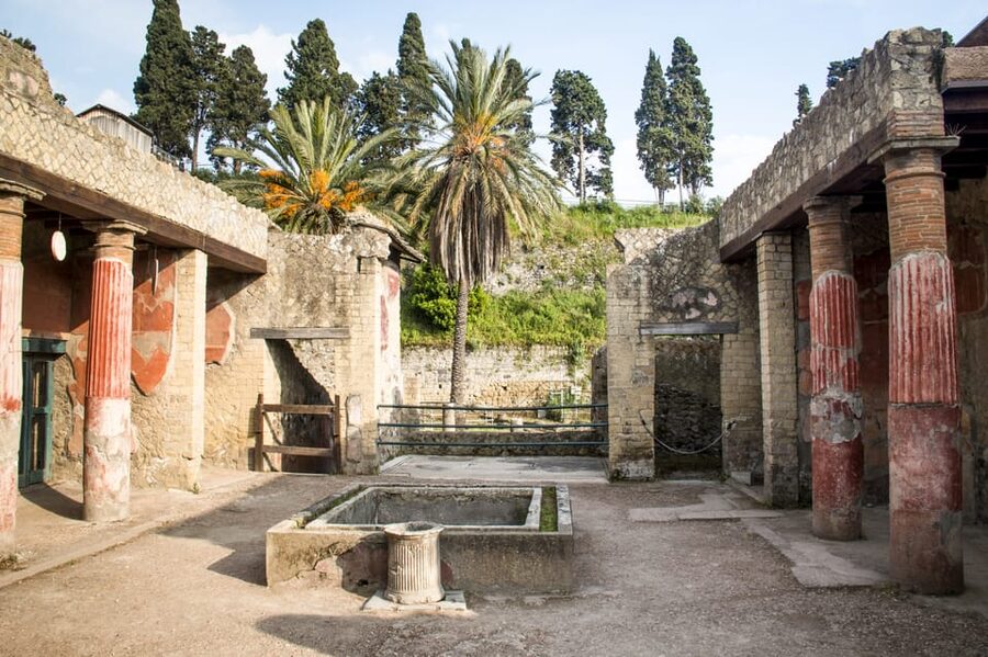 Ercolano: Herculaneum Entry Ticket with Optional Audio Guide - Heat, Comfort, and the Small Stuff That Saves Your Day