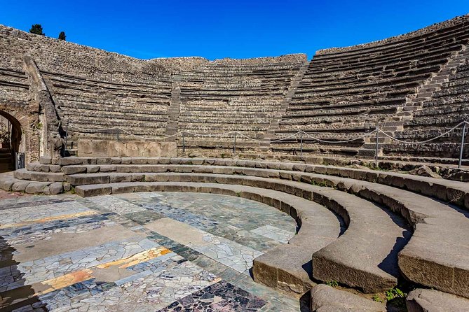 Exclusive Pompeii with Wine and Lunch on Vesuvius-Skip-the-line - Casa dei Vettii and Insula dei Casti Amanti, homes with clues