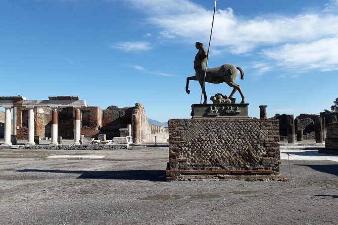 Exploring Pompeii - Roman shops and temples, the city’s everyday and sacred sides