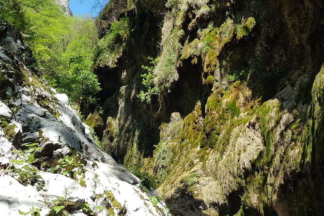 Ferriere waterfalls hike - Amalfi and Ravello Coast - Ferriere Valley Above Amalfi, the big payoff