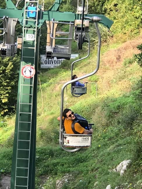 From Capri: Highlights Tour with Chairlift Ticket - Lunch time reality: not included, but the schedule gives you breathing room