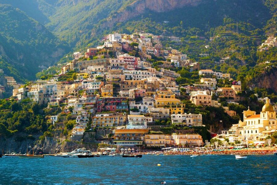 From Naples: Boat Tour to Capri Island with Aperitiv - Guides and Captains: Why Their Style Shows Up in the Experience